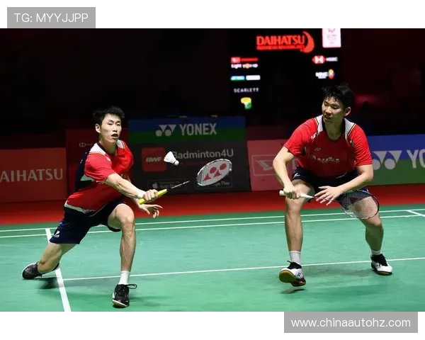 深圳羽毛球队与成都羽毛球队赛后复盘探讨灵活性表现与战术调整